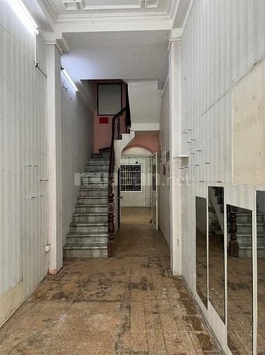 Cho thuê nhà mặt đường 135 Nguyễn Lương Bằng, 50 m2x 3 tầng= 150 m2
