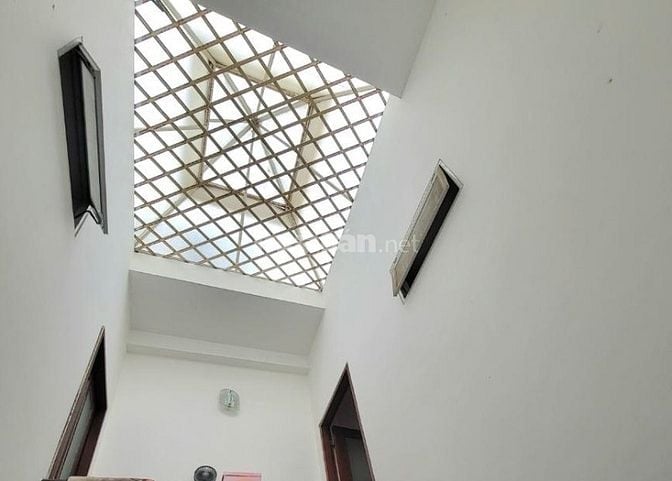 Bán nhà Huỳnh Tấn Phát, nhà mới vào ở luôn, 70m2 chỉ 6. Tỷ 