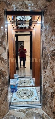 CHO THUÊ NHÀ 7 TẦNG, 1 HẦM PHỐ MẠC THÁI TỔ, CẦU GIẤY