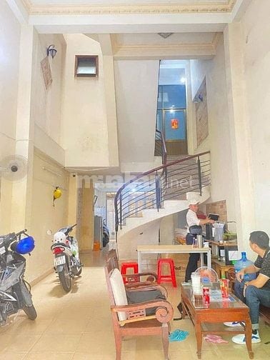 KÝ TÚC XÁ QUẬN 2 , PHÙ HỢP CHO MỌI NGƯỜI 