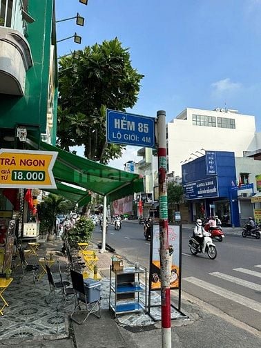 Bán nhà 85/4 Nguyễn Sơn, Phú Thạnh, Tân Phú, vị trí đẹp