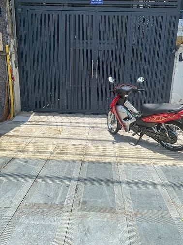 Cho Thuê nhà MT Hoàng Hoa Thám, P.12, Q. TB. DT 4x27m. T2LGiá 36tr