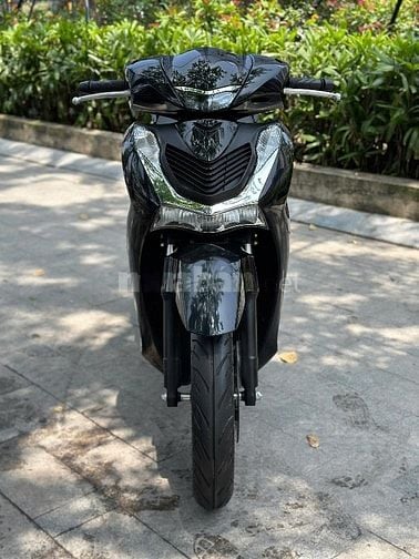 Cần bán SH 150 CBS 2022 chạy chuẩn mấy nghìn Km siêu mới