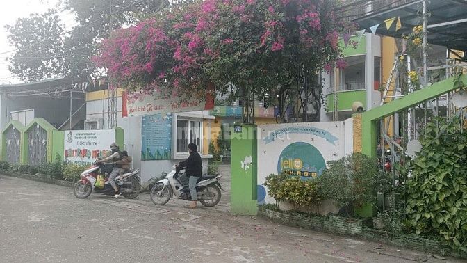 Bán 200 m2 đất Thủy Xuân Tiên, vhir 17tr/m2. Ô tô tránh.