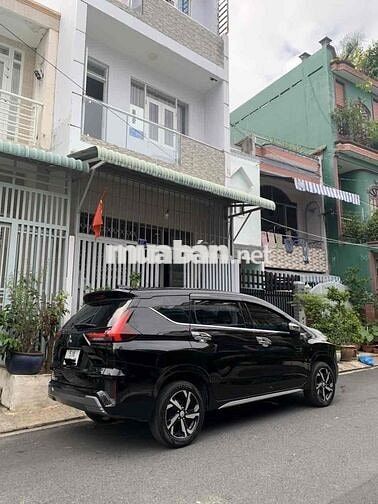 Mitsubishi Xpander 2022 AT Premium - 30000 km
