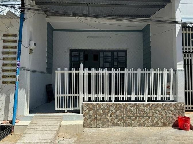 Bán gấp nhà ở Đ . Trịnh Thị Miếng , Thới Tam Thôn 87,6m2 SHR giá 880tr