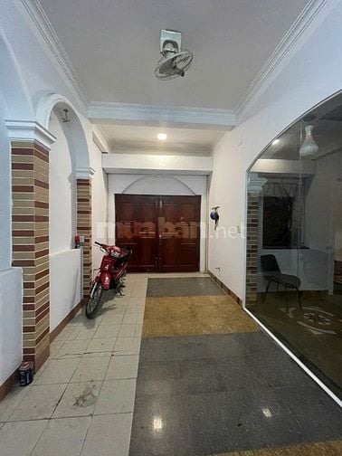 Bán nhà biệt thưu đường 270 Cao Lỗ P4. 8x20m 1 trệt 2 lầu