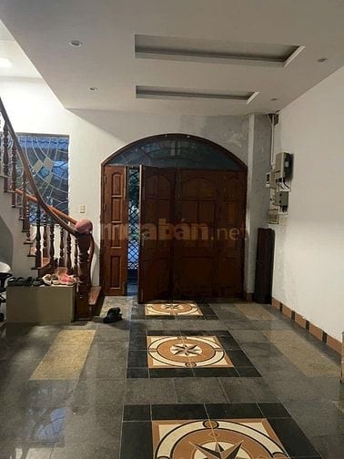 Bán nhà biệt thưu đường 270 Cao Lỗ P4. 8x20m 1 trệt 2 lầu