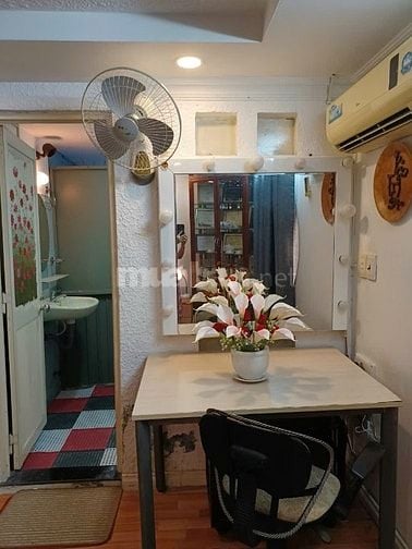 Bán gấp nhà 4 lầu ngang khủng 11m Ngô Tất Tố F19 Q.Bình Thạnh