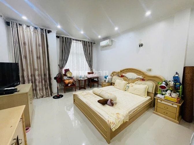HIẾM NHẤT Q3 - VÕ VĂN TẦN - 46M2 - HẺM 6M - 5 TẦNG BTCT - ĐẸP KHÔNG