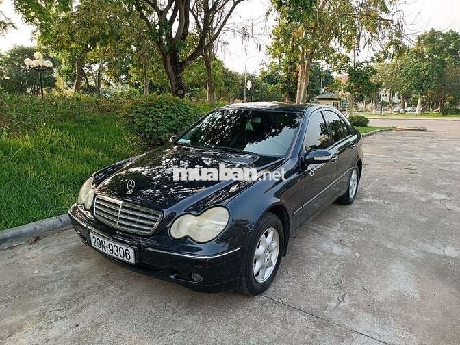 Mercedes Benz C Class 2002 C200K MT - 37000 km
