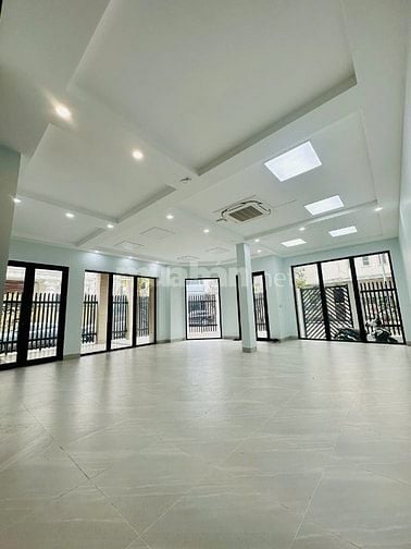 Chính chủ cho thuê nhà làm văn phòng tại Khu Đô thị Hạ Đình