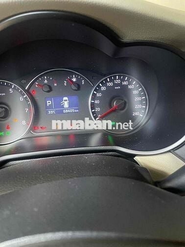 Kia Rondo 2016 2.0 GATH - 68000 km