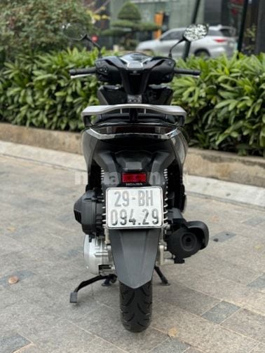 Cần bán SH 160 CBS 2024 chạy 800km siêu mới cực đẹp