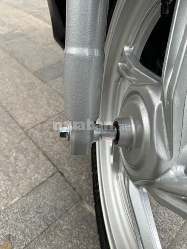 Cần bán SH 160 CBS 2024 chạy 800km siêu mới cực đẹp