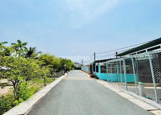 Lô đất VIP RẺ nhất khu vực Xã TÂN AN HỘI 180M2 GIÁ 750 TRIỆU Sổ Riêng
