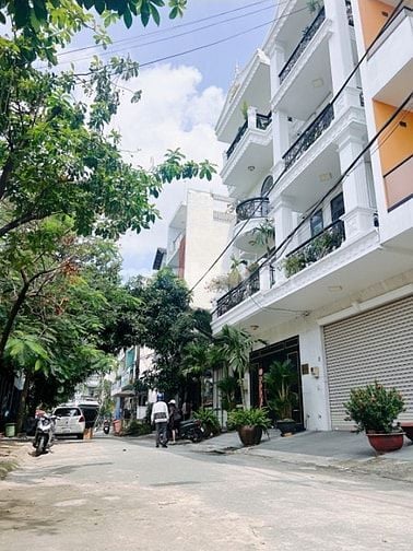 Cạnh Phú Mỹ Hưng Dòng Tiền Sẵn 21tr/th (5*18.5) 4 Tầng
