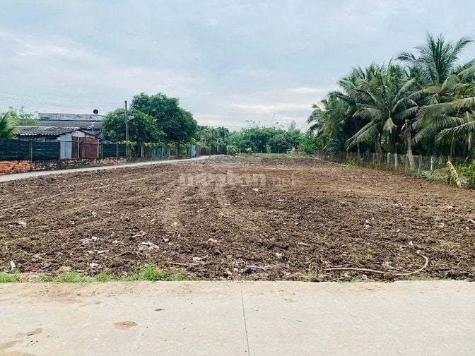 Đất full thổ cư Bình Lãng, Tân trụ