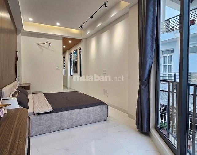 Huỳnh Tấn Phát quận 7, nhà mới ở ngay, 75m2, 4 tầng chỉ hơn 6 tỷ 