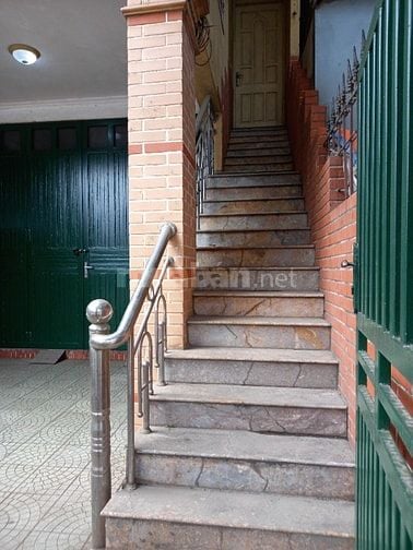 Cho thuê nguyên căn nhà mặt đường 23B(Khu vực Cty Bắc Hà)