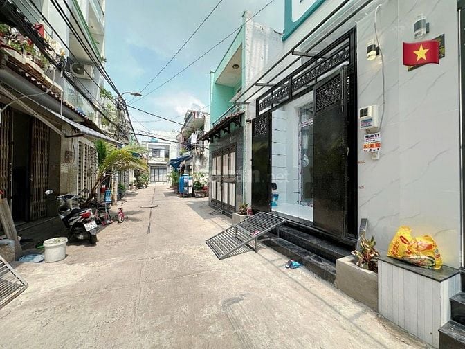 NHÀ BÌNH TÂN (4M x 12,5M) NGAY KHU TÊN LỬA. CÁCH CHỢ BTĐ CHỈ 100M !!!