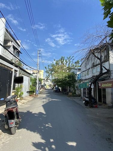 Nhà MT Thạnh Xuân 38, 101m2 thổ cư (5x21) vuông vức, thu 11tr/tháng