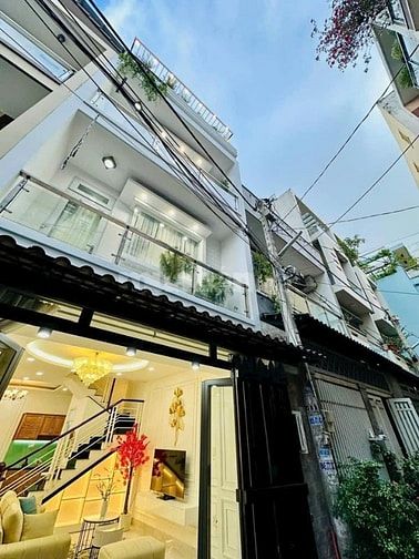 Hàng siêu hiếm khu sân bay DT 42m2, giá 2.5 tỷ Yên Thế, P.2, Tân Bình.