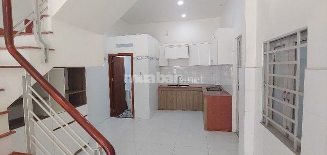 Nhà MT Thạnh Xuân 38, 101m2 thổ cư (5x21) vuông vức, thu 11tr/tháng