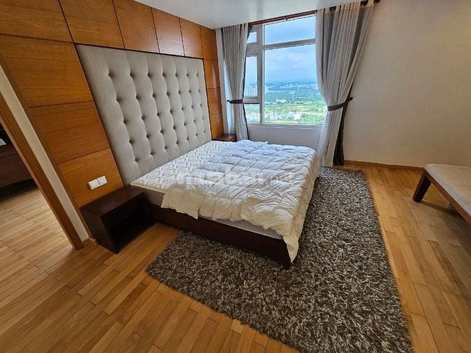 Bán căn góc Cao Ốc B Ngô Gia Tự Q.10. DT 75m2 2pn, giá 3,22 tỷ