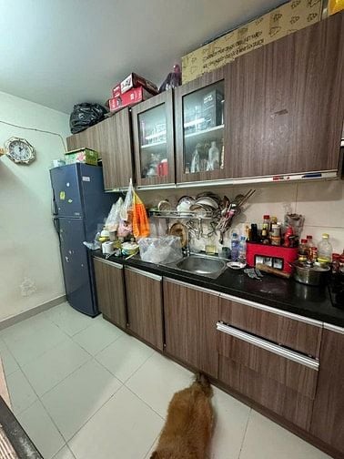 Chung cư D5, P25, Bình Thạnh: 2pn, 76m2, ban công 10tr/th