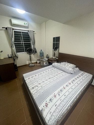 Cho thuê phòng trọ 30m2 . Có bếp riêng . Khu trung tâm . An ninh và yê