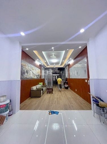 Nhà mặt tiền khu tên lửa DT: 4.1 x 25m 4Tấm có thang máy giá 12.8tỷ TL