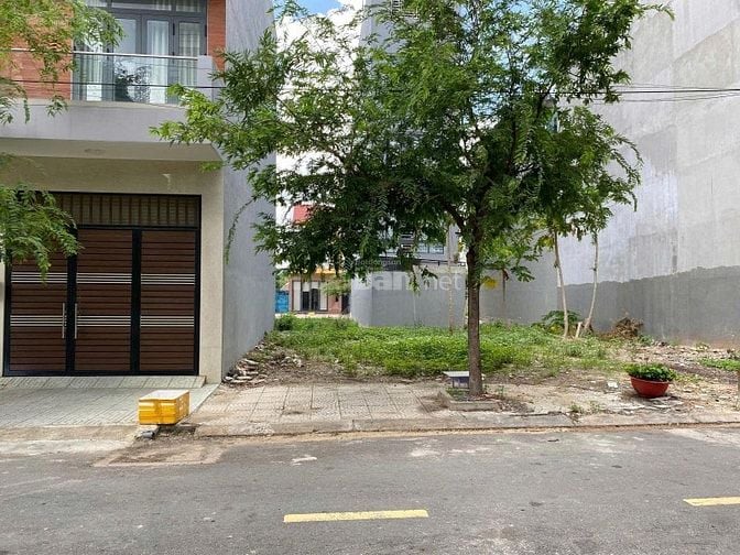 ĐẢO KIM CƯƠNG THÀNH PHỐ VEN SÔNG ĐẸP GIÁ CỰC KỲ TỐT 3TỶ6 HÀNG HIẾM GD2