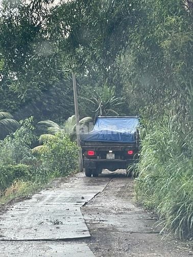Bán lô đất mặt kênh đường xe hơi xã nhị bình, Huyện Hóc Môn, dt 1626m