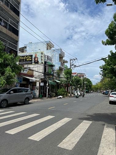 HÀNG HIẾM nhà 4 lầu, MẶT TIỀN 118M2 Nguyễn Phúc Chu, Tân Bình. Khu hiế