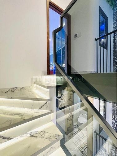 Hàng ngộp bán gấp nhà 52m2,giá 2 tỷ 550 triệu Lê Lai, Phường 3, Gò Vấp