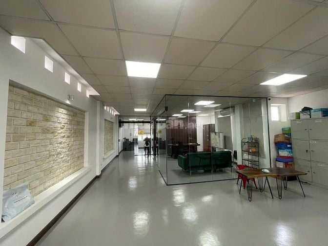 Bán tòa Văn Phòng ngõ 565 đường bát khối diện tích 132m2 x 7 tầng, mặt