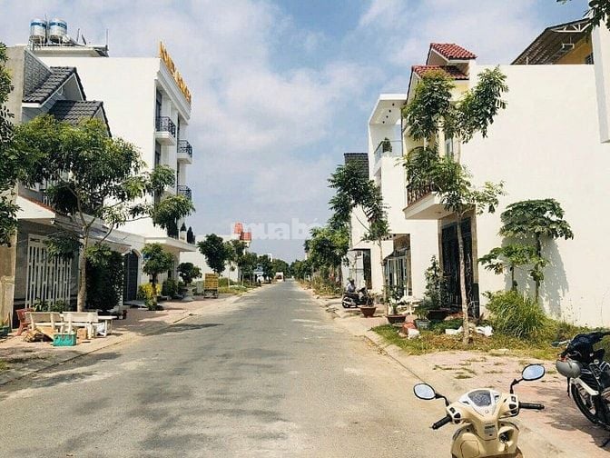MẶT TIỀN ĐƯỜNG SỐ LIỀN KỀ QUỐC LỘ 1A GIÁ CỰC KỲ TỐT 3TỶ6 HÀNG HIẾM Q12