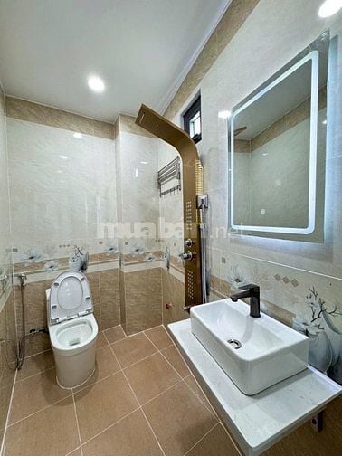 NHÀ BÌNH TÂN (4M x 13M) NGAY KHU Y TẾ KỸ THUẬT CAO. TẶNG FULL NỘI THẤT