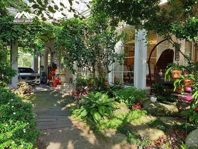 Bán Biệt thự Lâu Đài Chateau - Phú Mỹ Hưng - Quận 7 - Khu Siêu Vip Sài