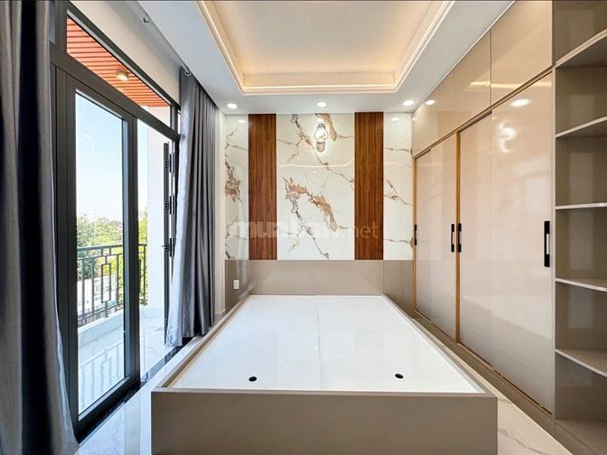 NHÀ BÌNH TÂN (4M x 13M) NGAY KHU Y TẾ KỸ THUẬT CAO. TẶNG FULL NỘI THẤT