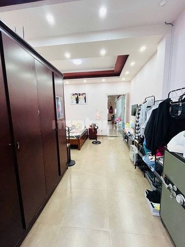 HẺM XE HƠI - TÂN SƠN NHÌ - DT 105m2 ( 5m x 21m ) - Gấp Bán