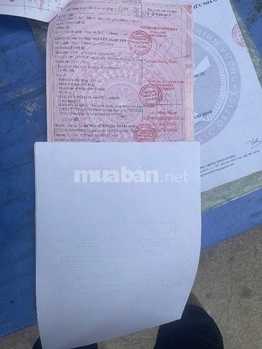 Nha mặt tiền Luu hữu Phước  thuận tiện lưu thông de dang 