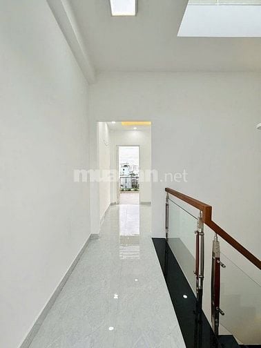 Nhà 4 lầu tuyệt đẹp CAO CẤP hẻm xe hơi 5m Bùi Quang Là, P12, Q.Gò Vấp.