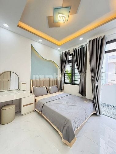 BÁN NHÀ 3 TẦNG ĐƯỜNG VÕ THỊ LIỄU, Q.12 GIÁ 2TỶ280 TẶNG FULL NỘI THẤT