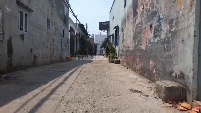 Nhà bán 6.7mx22m- HXH Quận Bình Tân