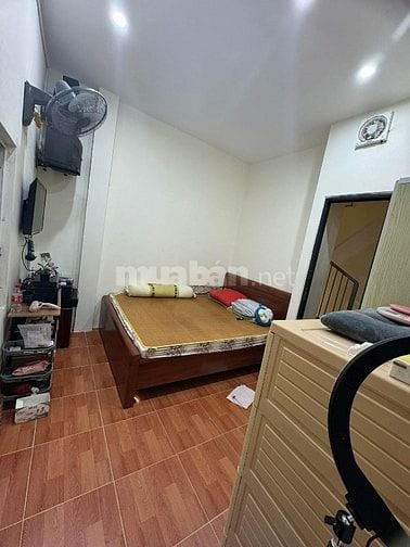 Hiếm lô góc Kim Ngưu ngõ thông 75m, 3 tầng, 13.3 tỷ
