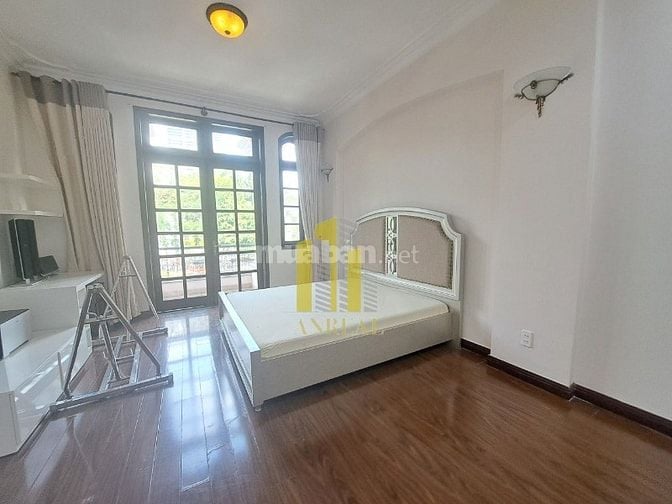 BIỆT THỰ CĂN GÓC FULL NỘI THẤT 6 PHÒNG GIÁ 45 TRIỆU