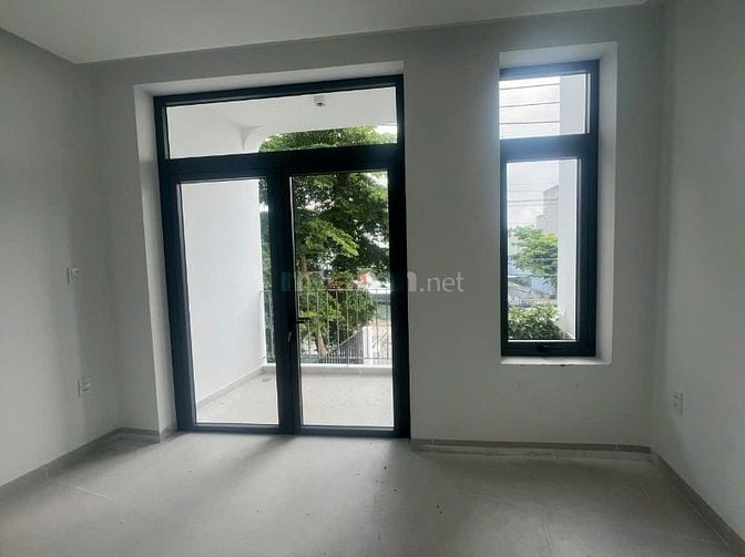CHÍNH CHỦ BÁN NHÀ MẶT TIỀN ĐƯỜNG NGUYỄN XIỂN