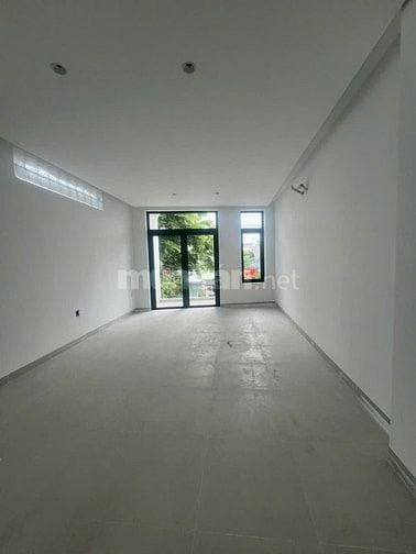 CHÍNH CHỦ BÁN NHÀ MẶT TIỀN ĐƯỜNG NGUYỄN XIỂN